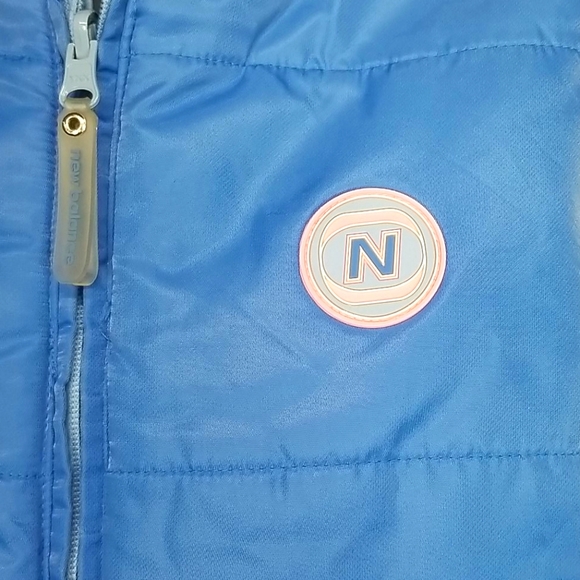 Girls 12/14 New Balance Reversable Blue vest - Picture 4 of 10